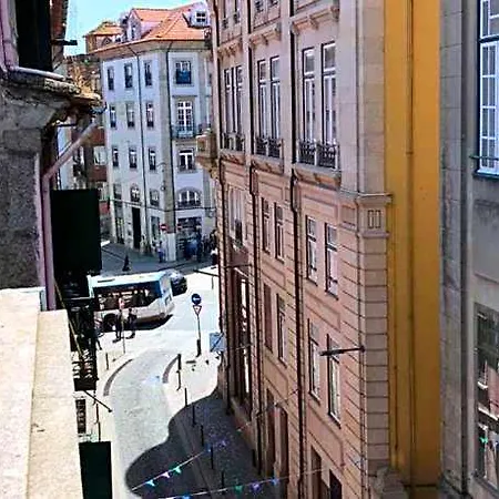 Be Clerigos 3* Porto
